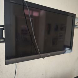 Sony TV 40"×23" Control Available 
