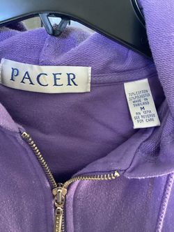 Nice & Warm Size Med Hoodie $4.00