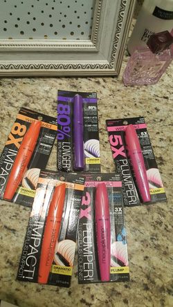 Mascaras new 4.00 ea!!! Buy 2 for 3ea