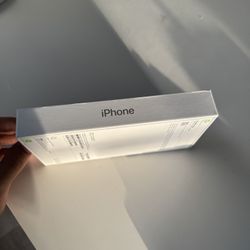 iPhone 16 Pro Max (Unlocked, 512GB)
