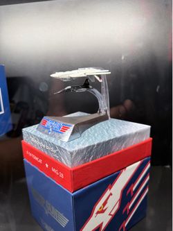 Comic con exclusive Top Gun 40th Anniversary set