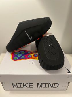 Nike Mind 001