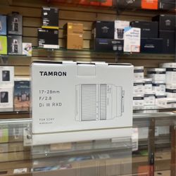 Tamron 17-28mm F2.8 Di III RXD