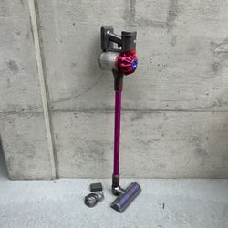 Dyson v7 Animal Cordless Vacuum Barbie  Pink fuchsia