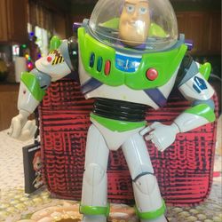 Buzz Light Year 