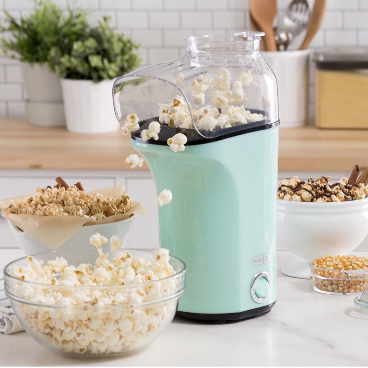 DASH Hot Air Popcorn Popper Maker with Measuring Cup to Portion Popping  Corn Kernels + Melt Butter, 16 Cups - Aqua