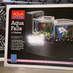 Never Used Aqua Culture 1.3 Gallon Water Fall Fish Tank 
