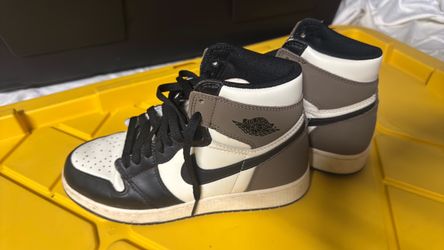 Mocha Retro Jordans