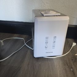 Humidifier 