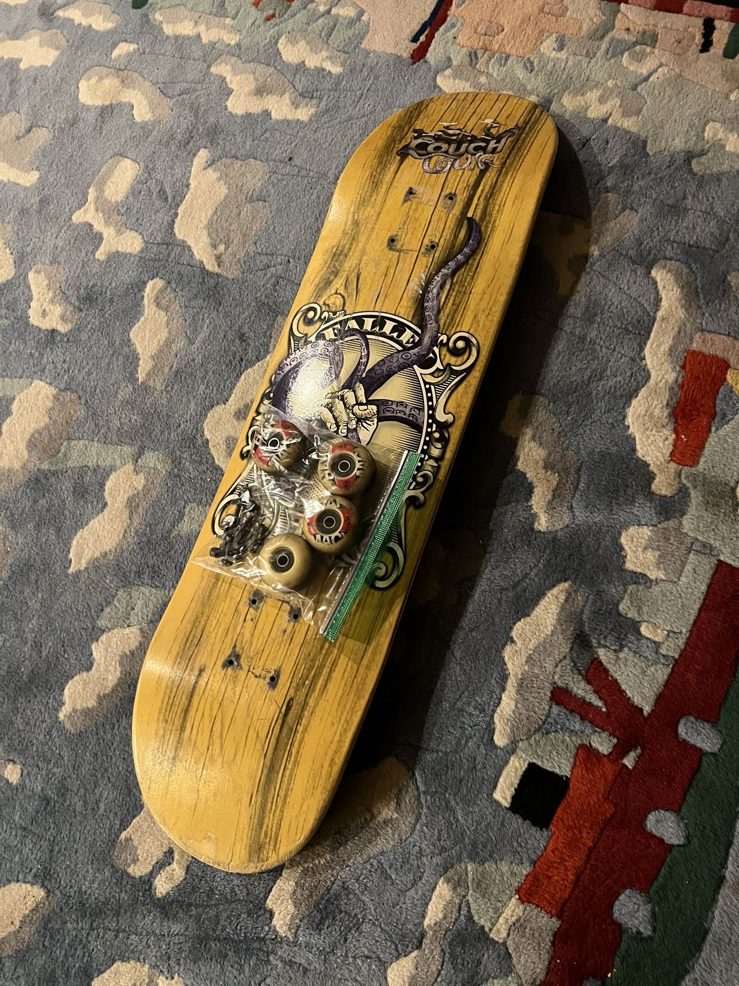 Free Skateboard And Wheels 