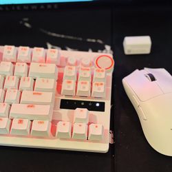 Razer v3 Pro And Huntsman V3 Pro 