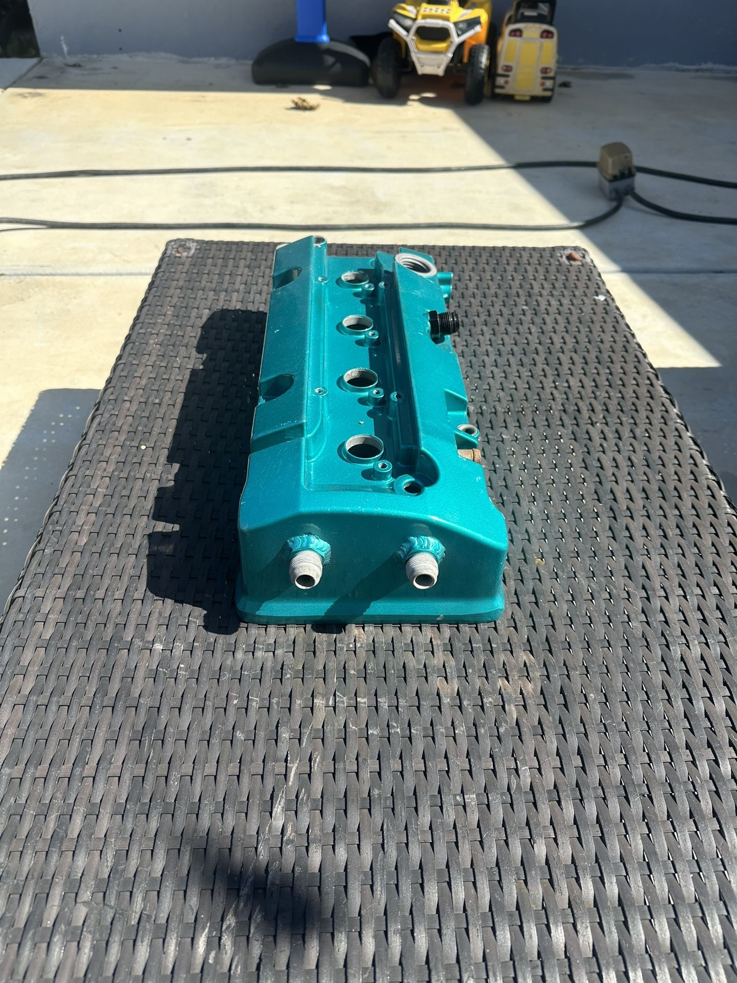 04-05 S2000 Valve Cover