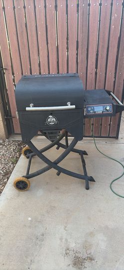 Travel smoker