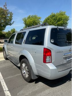2008 Nissan Pathfinder