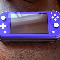 Nintendo Switch Lite (Barely used / Good Condition)
