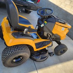 Home 
Accessories 
Cub Cadet 42 in. Gas-Powered Intellipower Riding Lawn Mower
