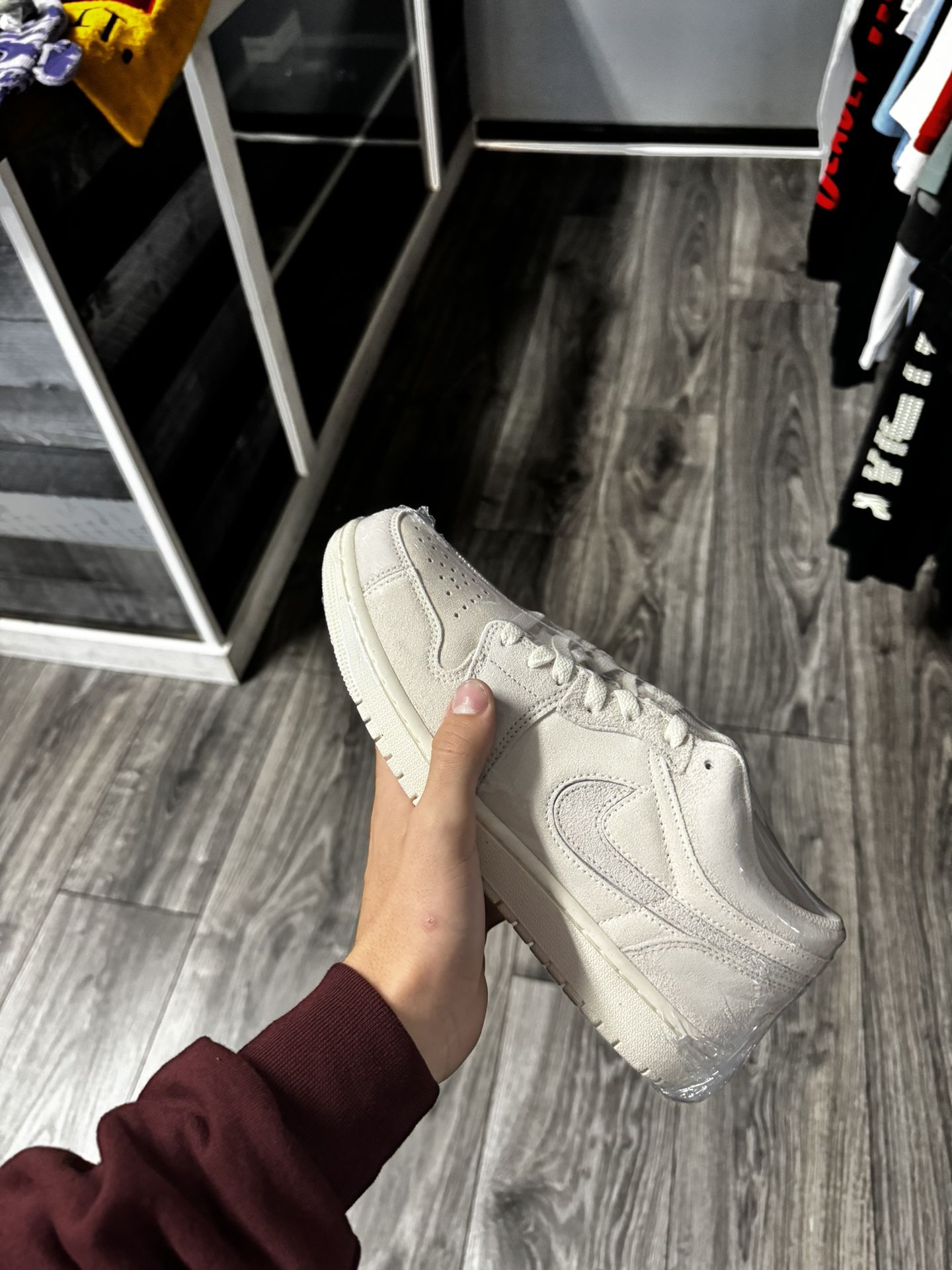Jordan 1 Ivony