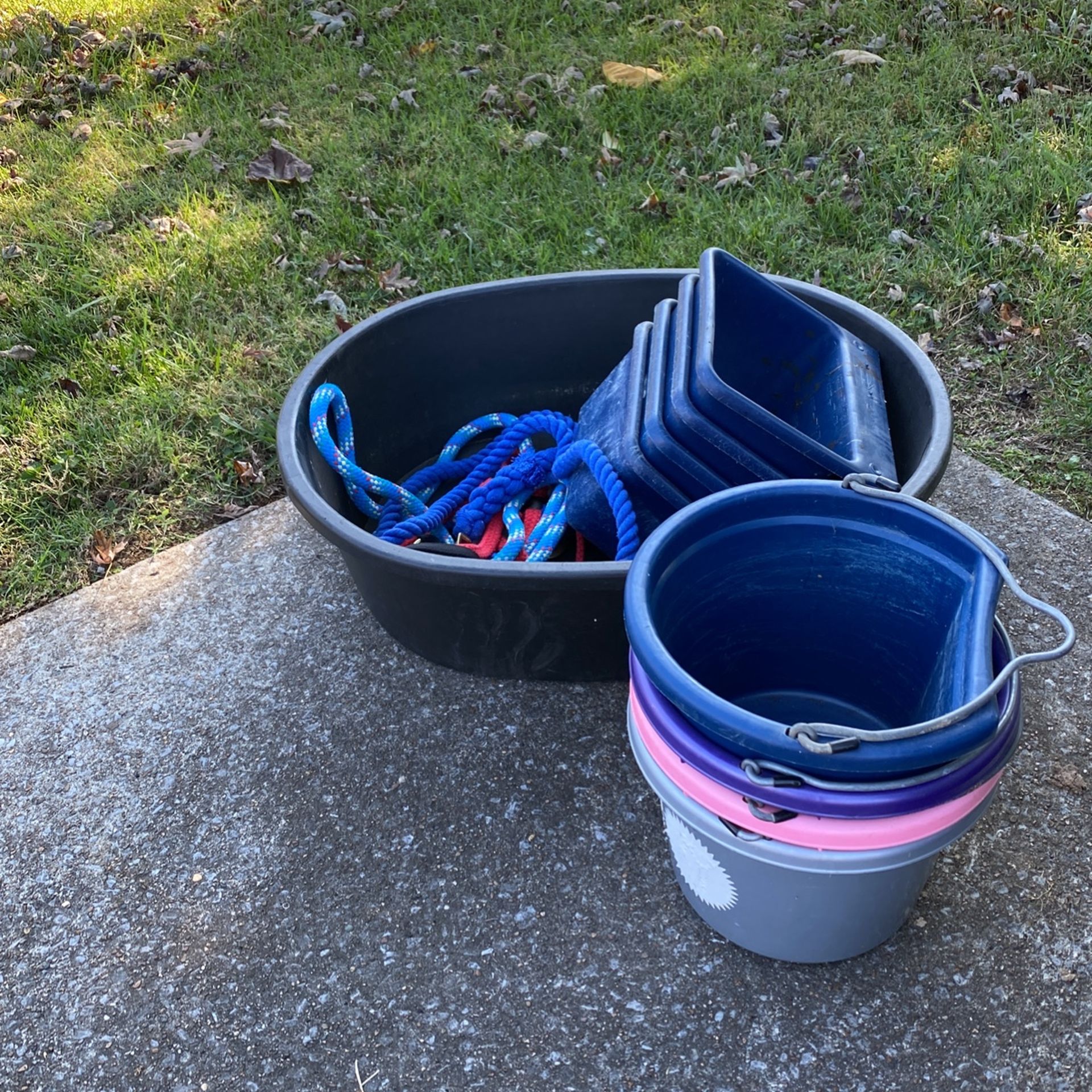 Stable supplies