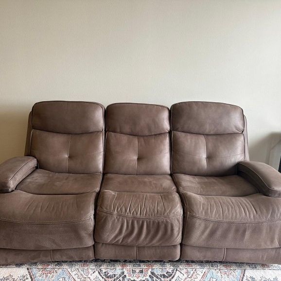 Gavin Power Recliner For Sale - Price  Negotiable