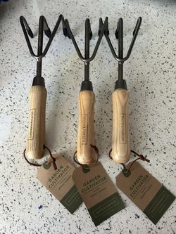 4 Garden Wood Handles
