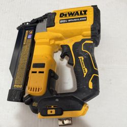 Dewalt 20 V Brushless Pin Nailer 23 Gauge Tool Only 