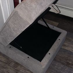 Sofa Seat Nice And Has Storage The Stain Is From Crayon 