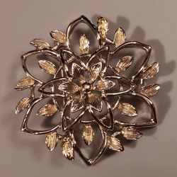 Vintage Signed Sarah Coventry Brooch