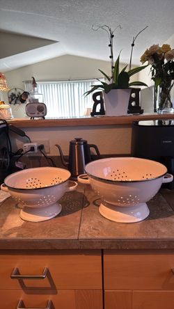 Beige Enamel Colander Set of 2