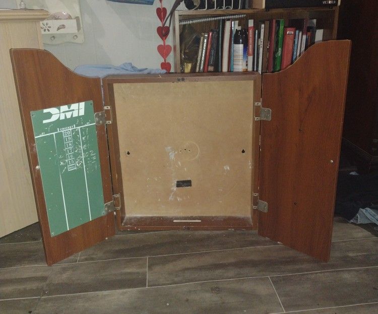 Dartboard Cabinet 