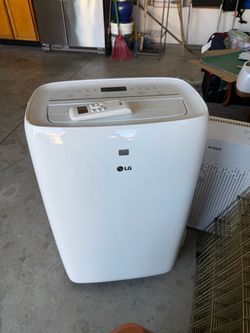 LG Portable Air Conditioner w/ Remote – LP0721WSR