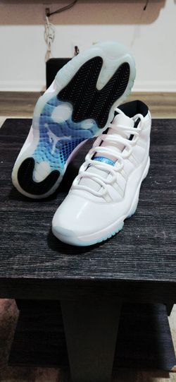 Air Jordan 11 Retro "Legend Blue" - Size 11.5 (No Box / Pristine Icy Soles)