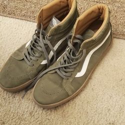 VANS MENS 11.5 SKATEBOARD SHOES