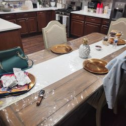 Raymore Dining Table Whit 4 Chairs 