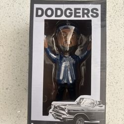 Ice Cube Dodgers Bobblehead Sga 2025