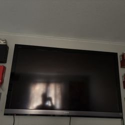 Great Deal – 3 Flat Screen TVs for $150