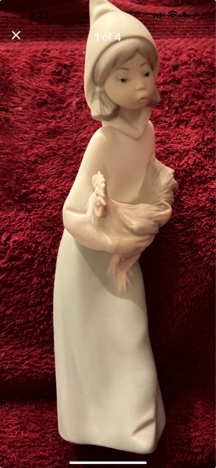 Llardo figurine shepherdess Girl with Rooster chicken maiden Spain Juan Huerta