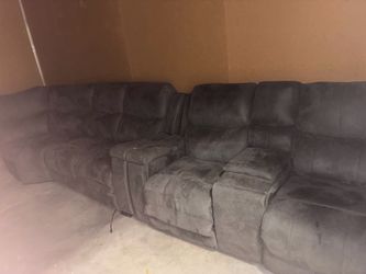 American Furniture Warehouse Sectional Reclining Couch