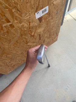 six iron barely used need gone