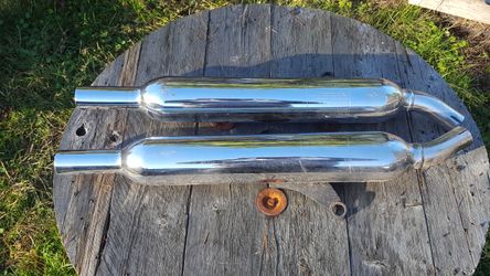 Triumph Bonneville motorcycle mufflers