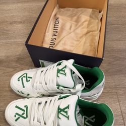 Authentic Louis Vuitton Trainer Sneaker - Green/White $600