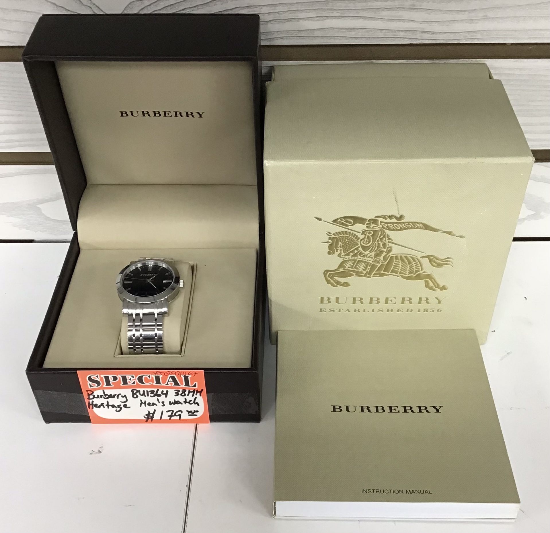 Burberry BU1364 38mm Heritage Men’s Watch 