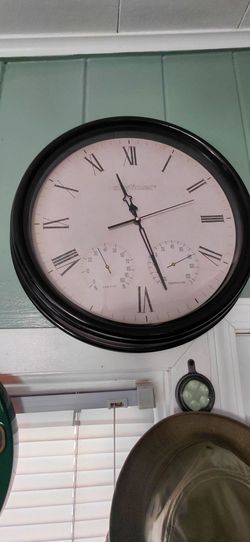 Skytimer Wall Clock with Humidity and Temperature