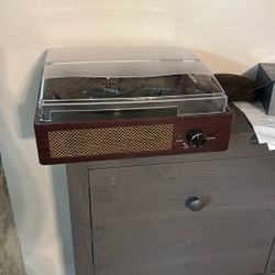 Bluetooth Vinyl Record Player,3-Speed Turntable with Stereo Speakers