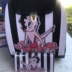 Back Pack And Wallet 