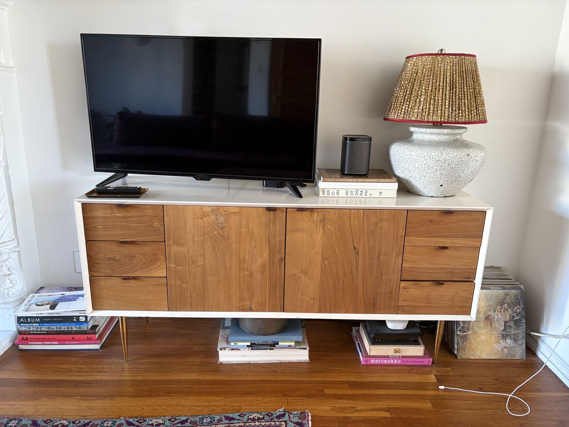 Mid-Century Credenza / Console