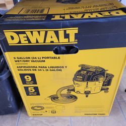 Dewalt Vacuum Cleaner For Sale $100