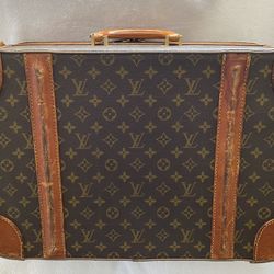 VINTAGE 1970s LOUIS VUITTON PARIS SUITCASE MADE IN FRANCE