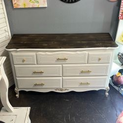 White Dresser With Gold Handles