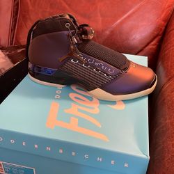 Men’s Air Jordan 17 Doernbecher sz 10.5 
