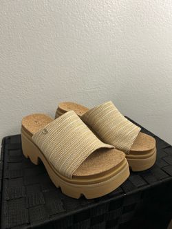 Reef Vista Luxe Evie Natural Women’s Platform Sandals